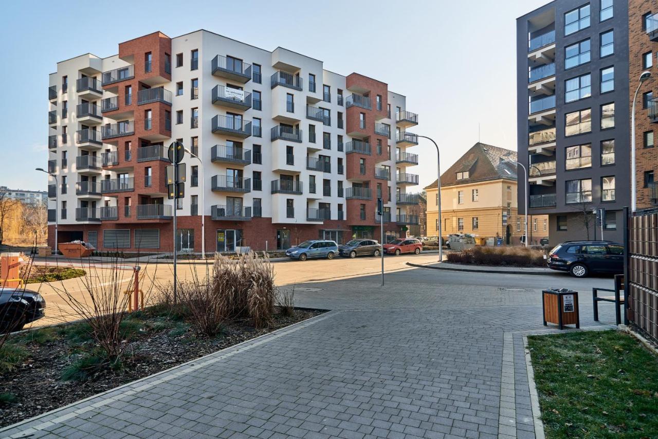 Apartments Dmowskiego Kepa Mieszczanska By Renters Wrocław Buitenkant foto